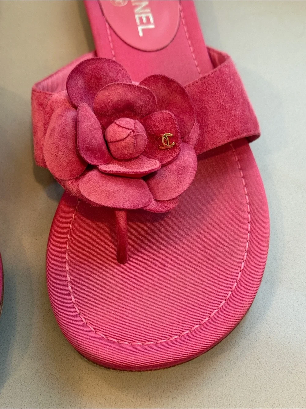 CHANEL Pink Fuchsia Suede Camellia Coco Mark Thong Sandals Size 41c